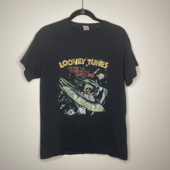 Gildan Tops - Gilden Ultra Cotton Looney Tunes Marvin The Martian Tee Shirt Small